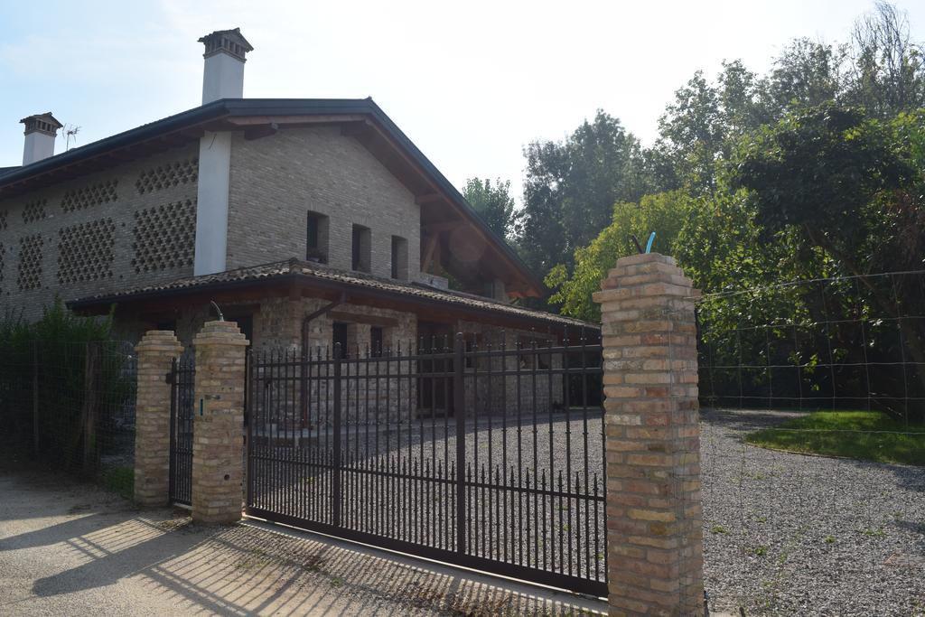 Da Gastone Villa Rivignano Екстериор снимка
